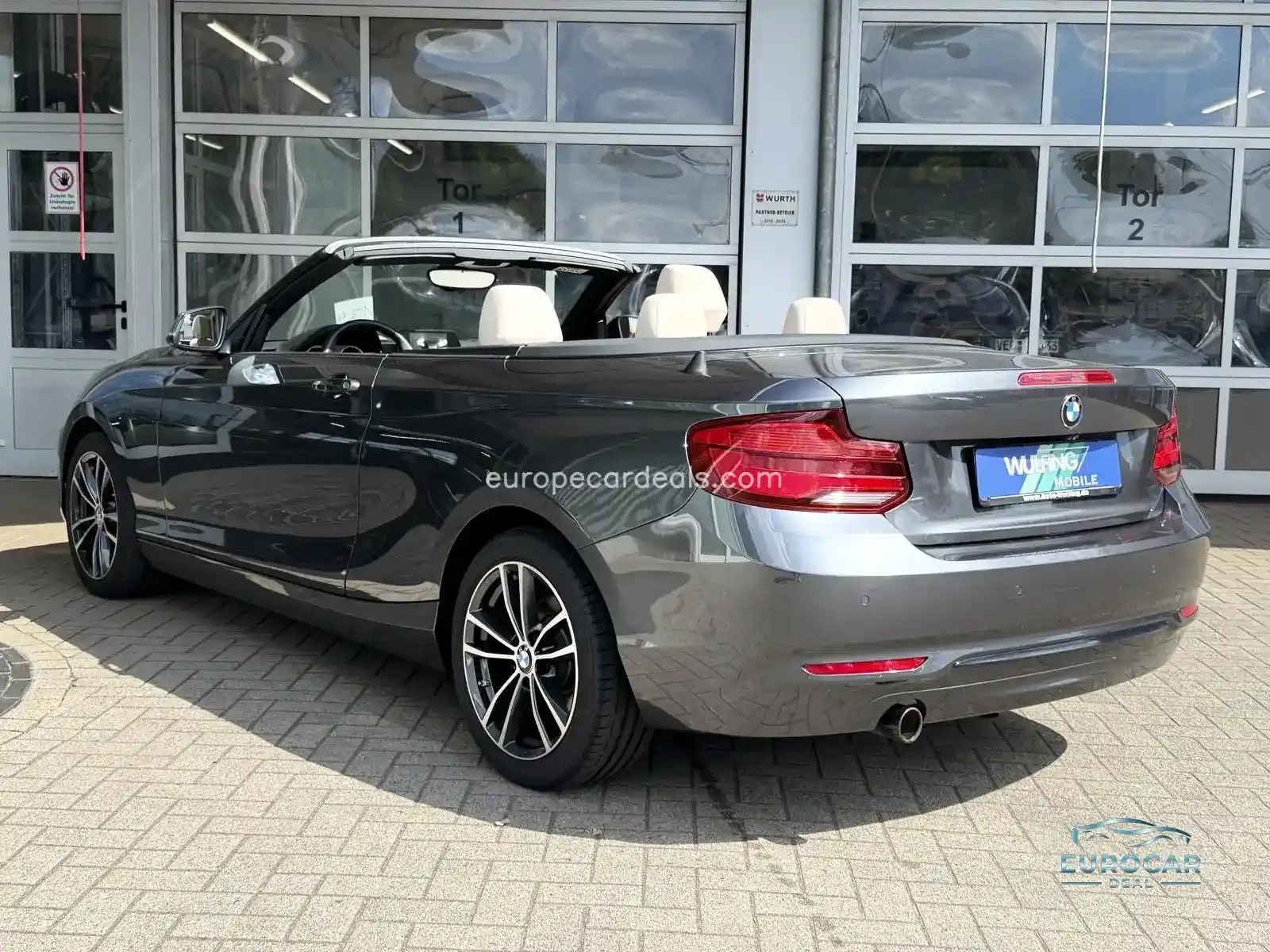 BMW 218