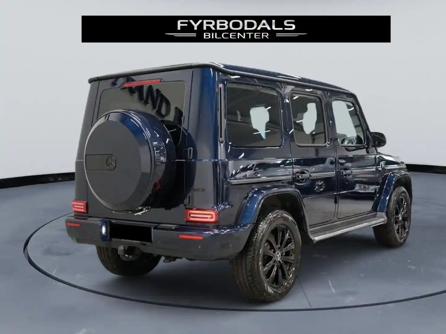 Mercedes-Benz G 500