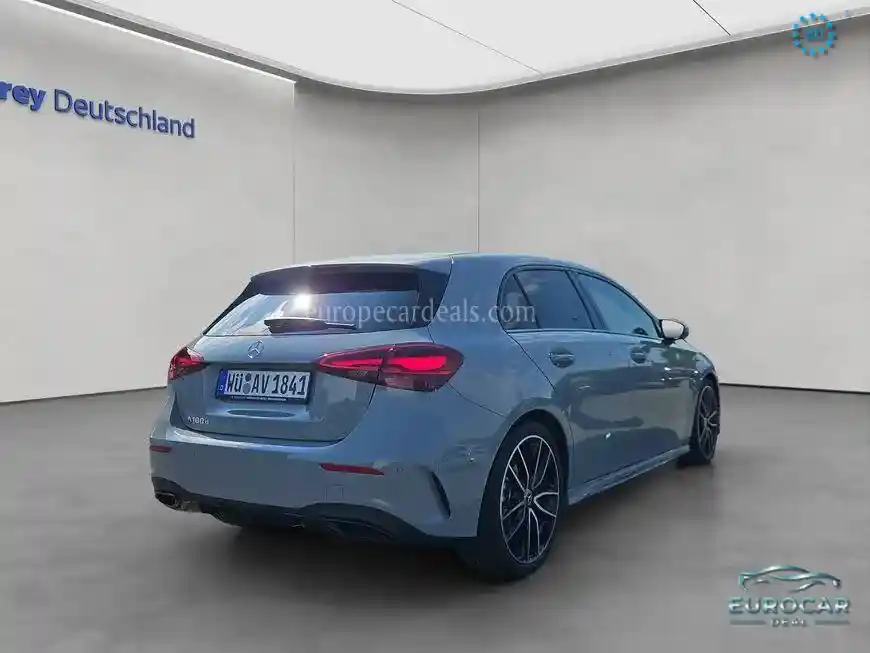 Mercedes-Benz A 180