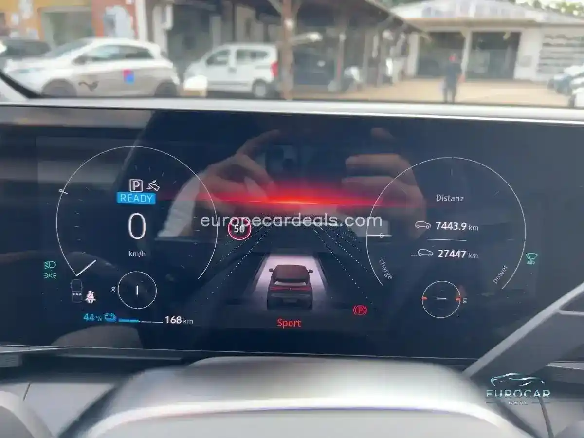 Renault Megane E-TECH
