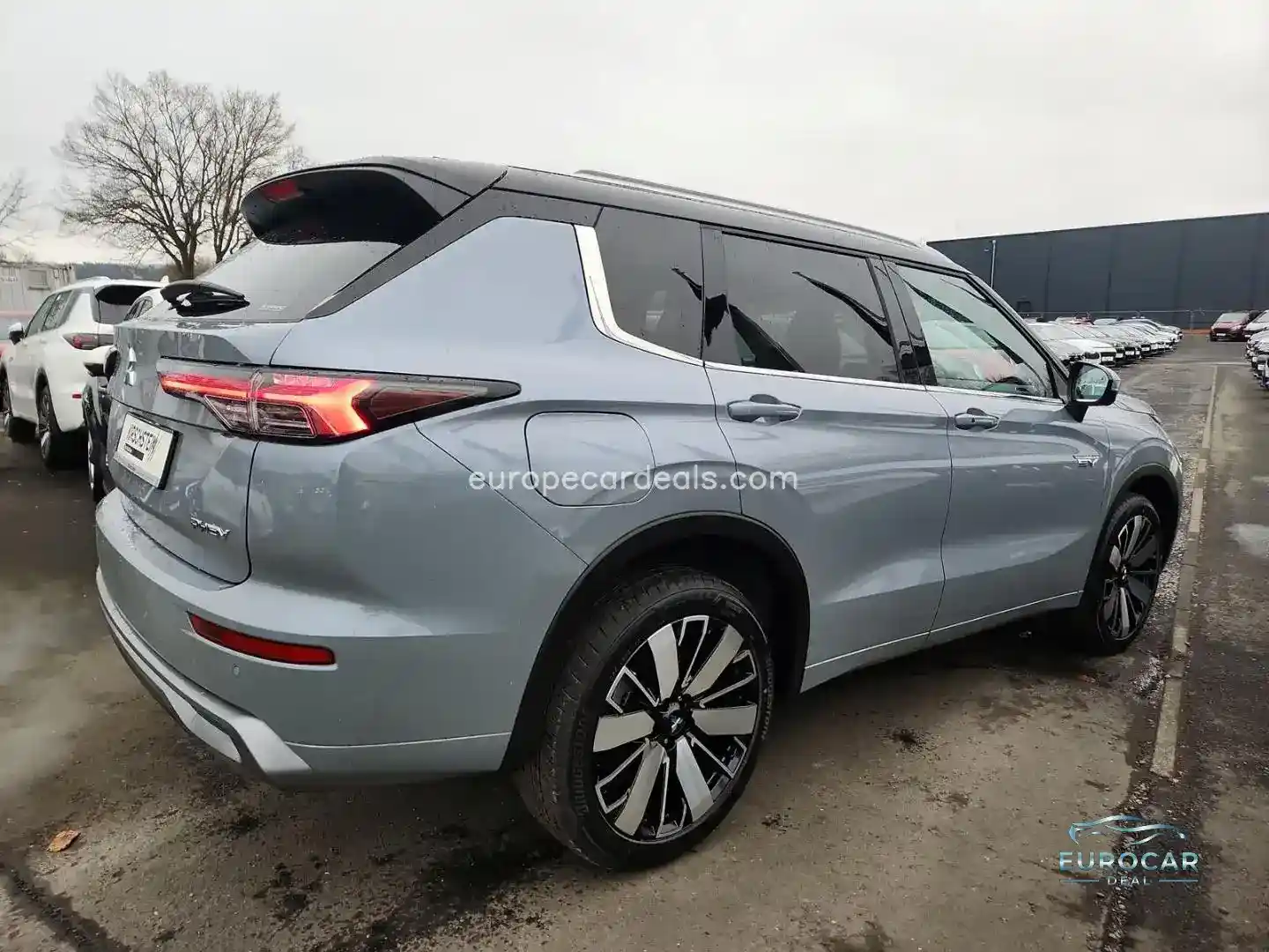 Mitsubishi Plug-in Hybrid Outlander