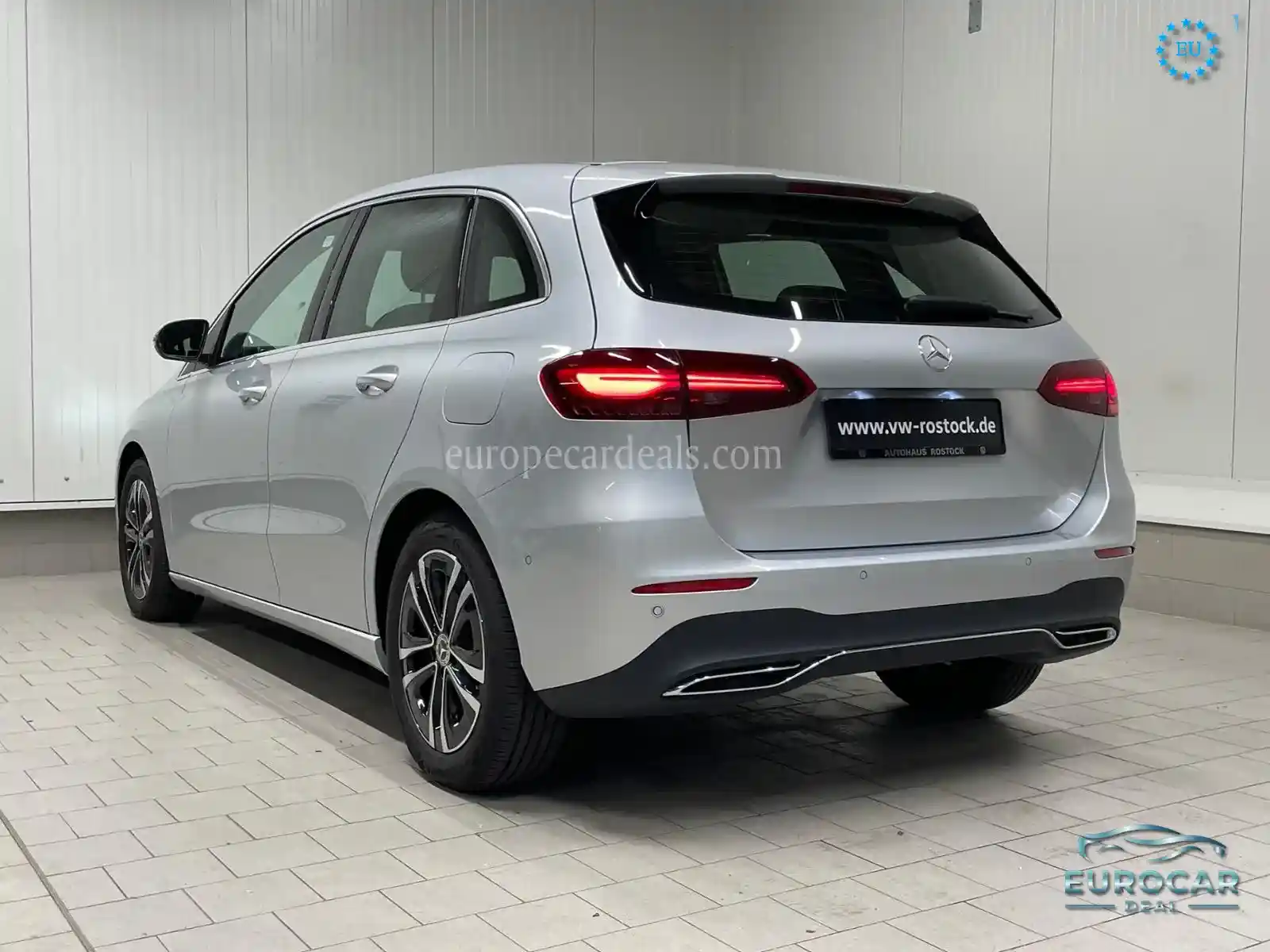 Mercedes-Benz B 200