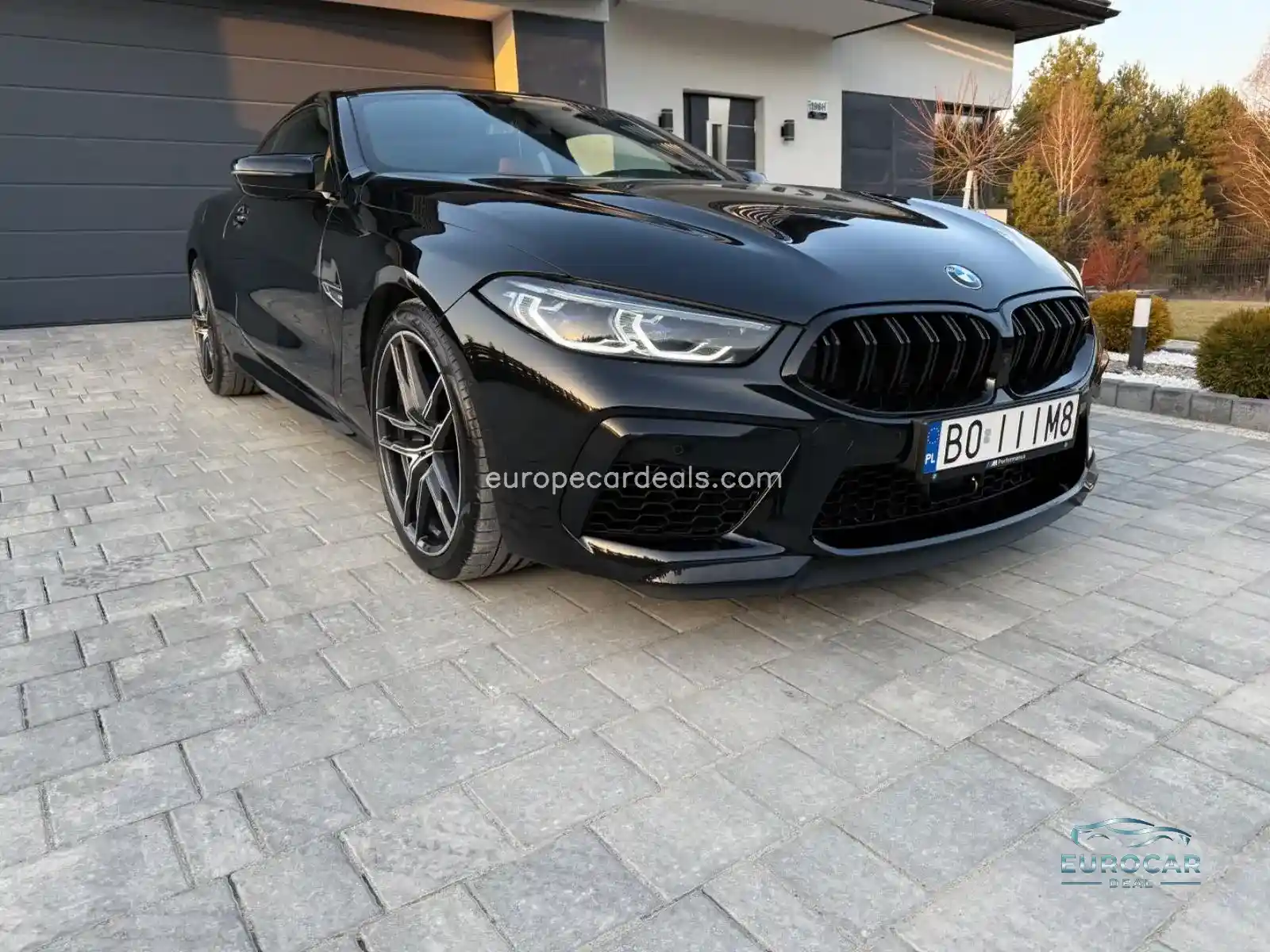 BMW M8