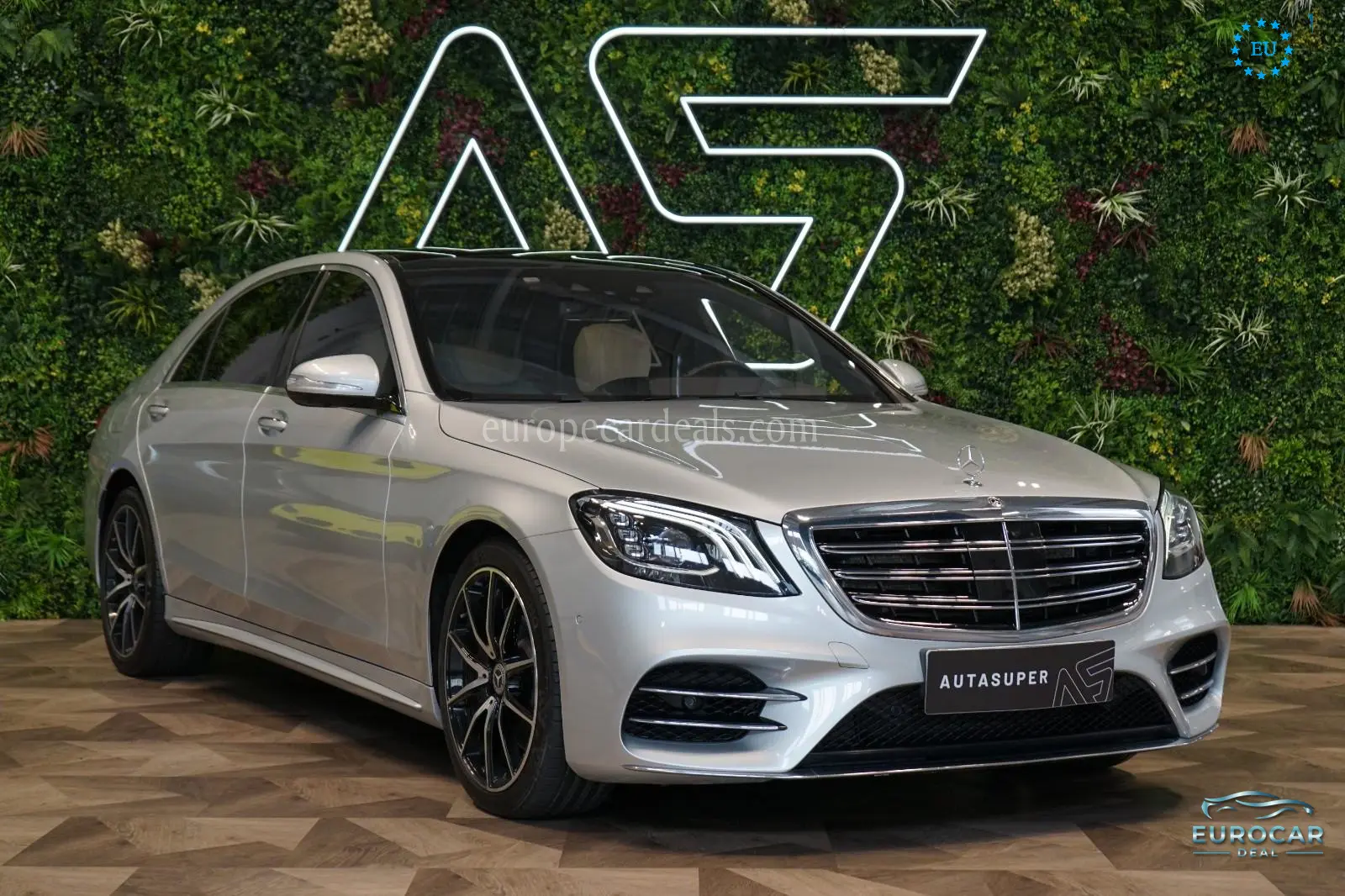 Mercedes-Benz S 560