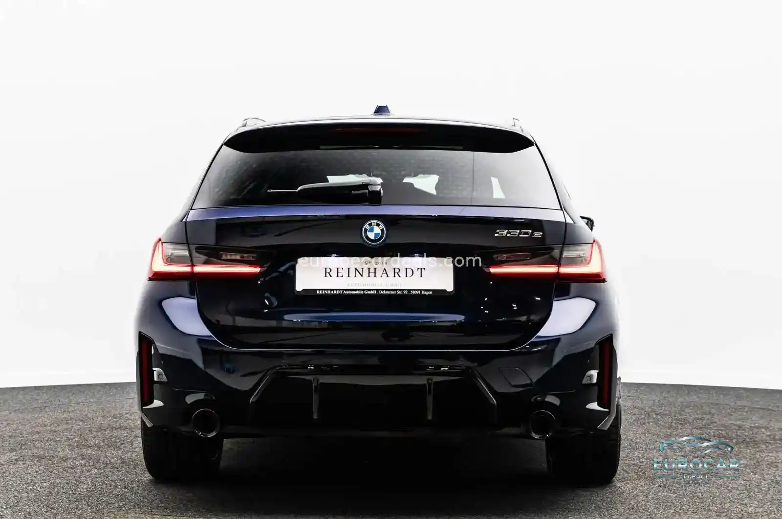 BMW 330