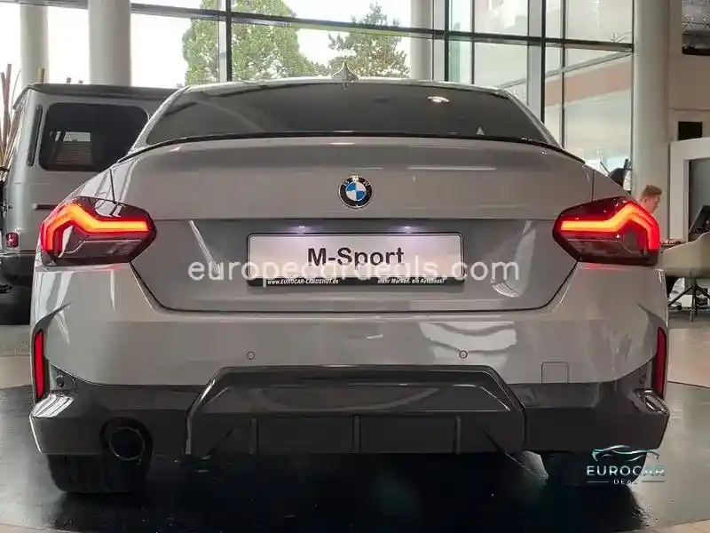 BMW 220