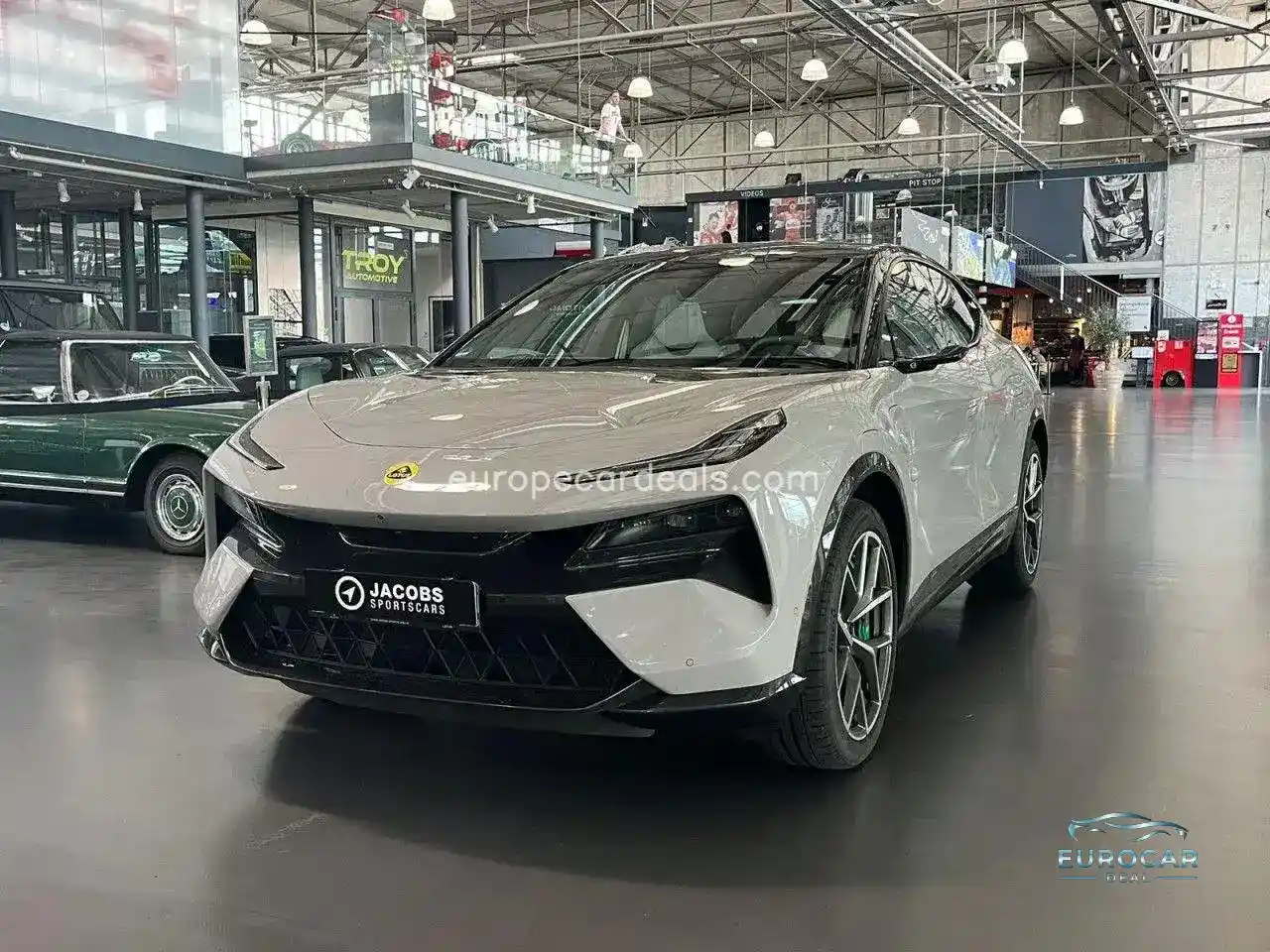Lotus Eletre