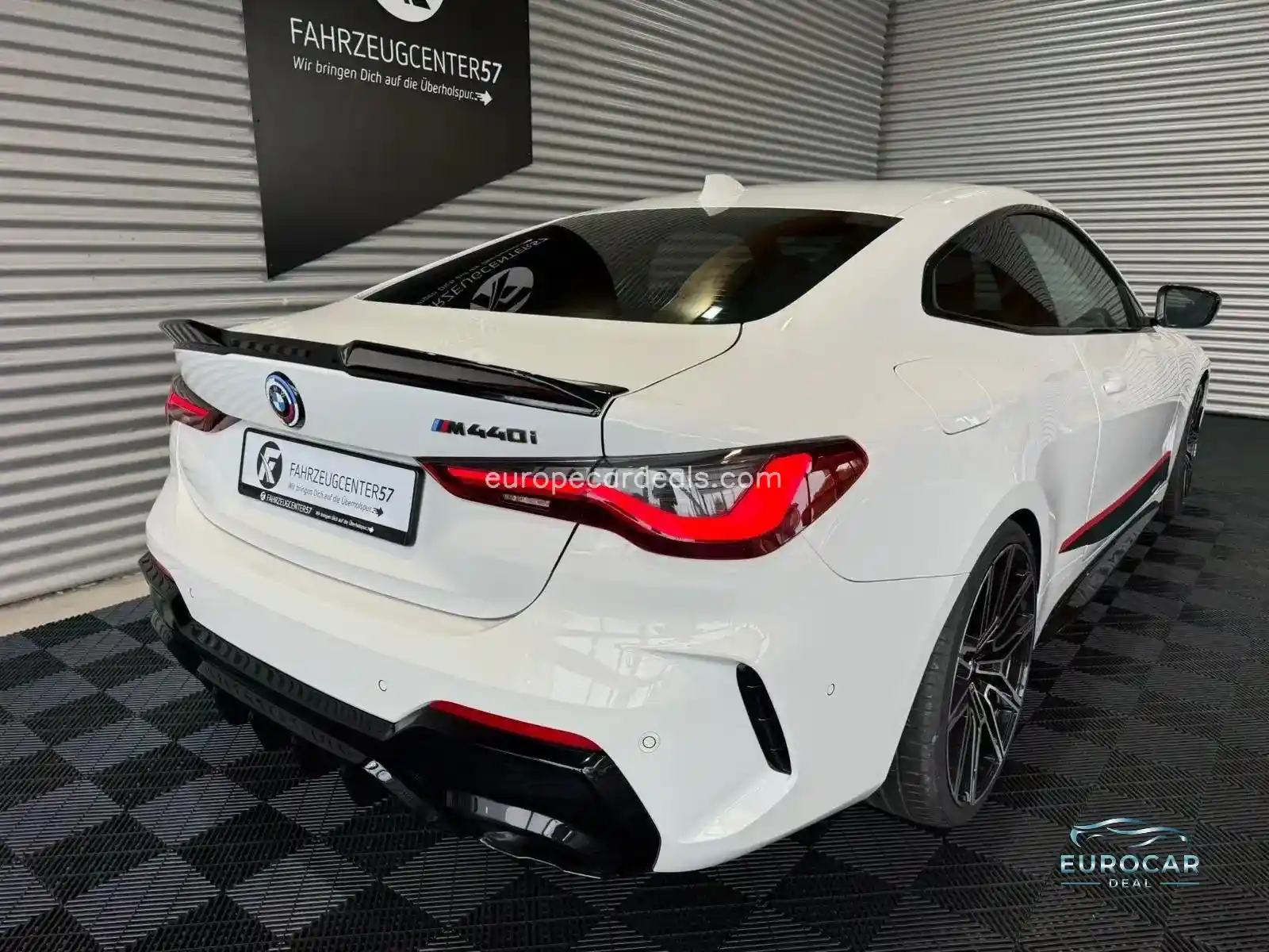 BMW M440