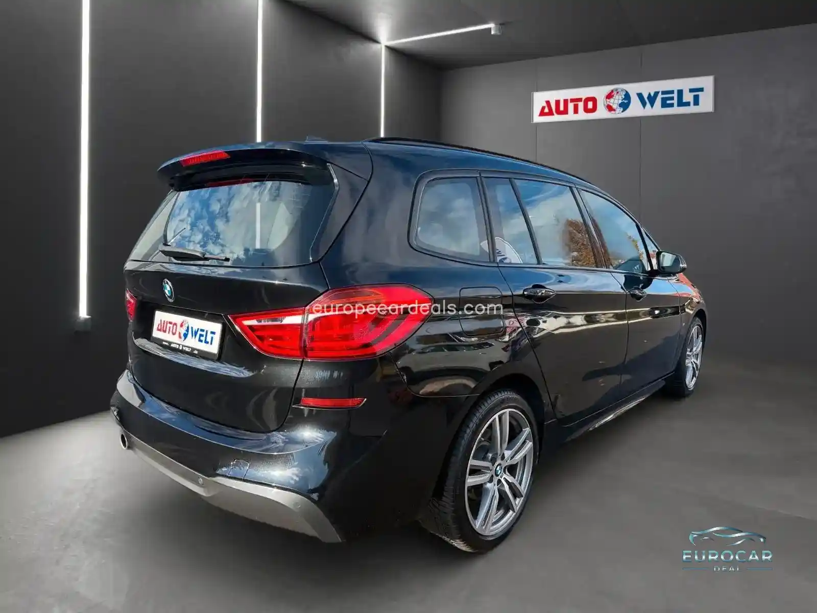 BMW 218