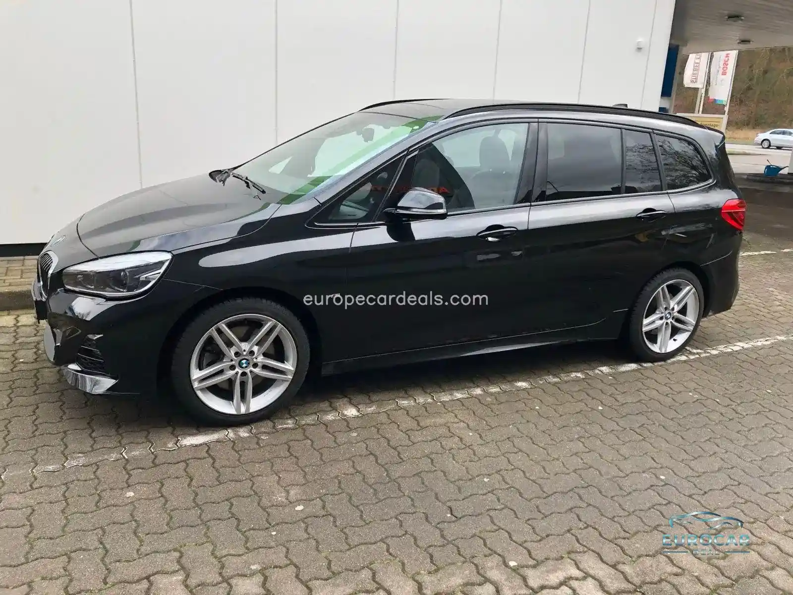 BMW 220