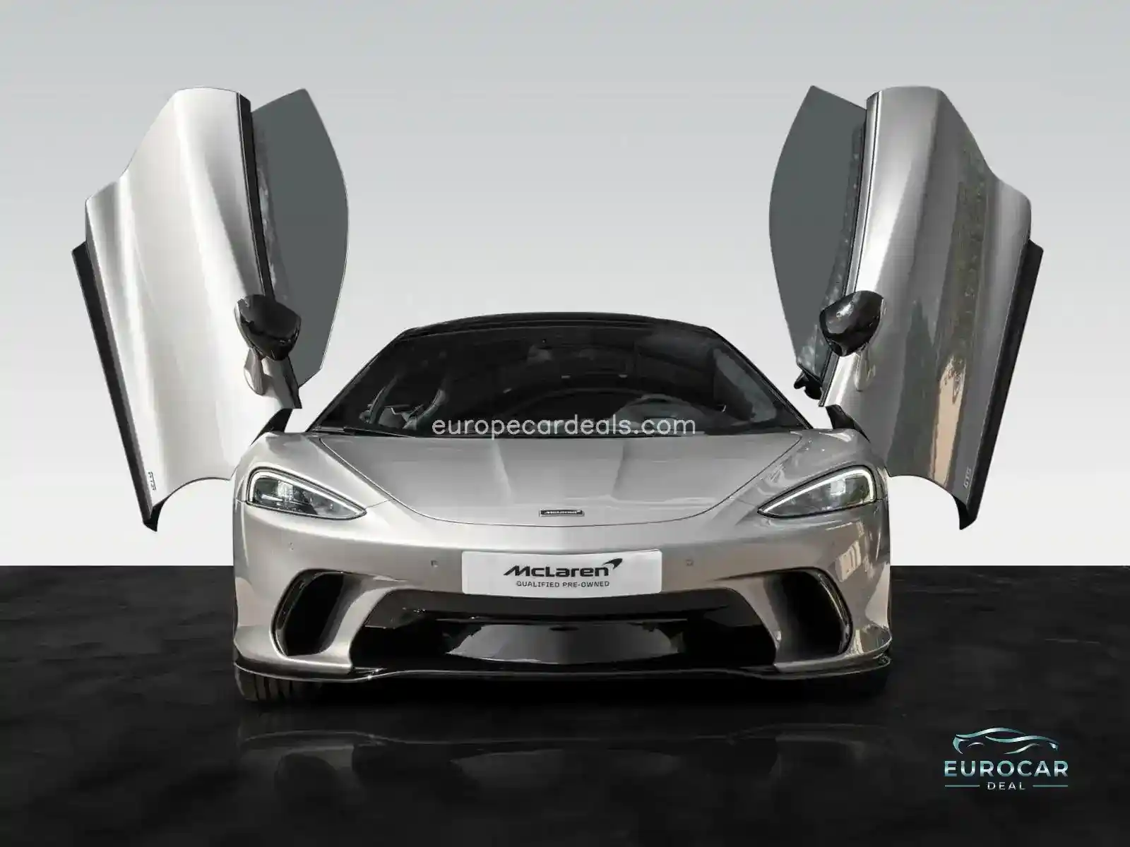McLaren GT