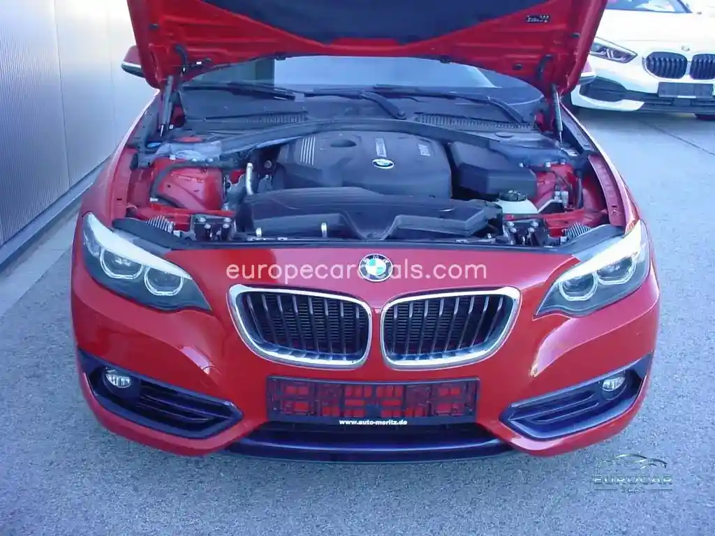 BMW 218