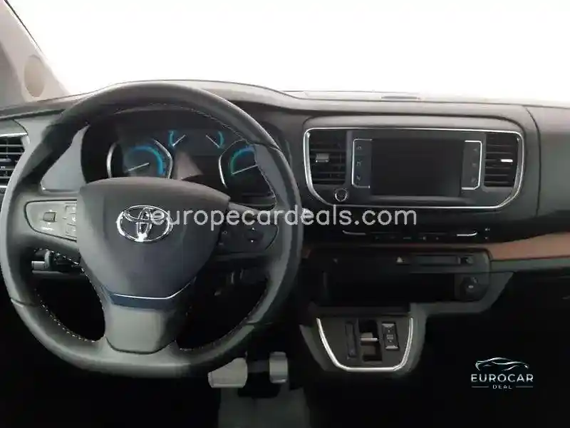 Toyota Proace (Verso)