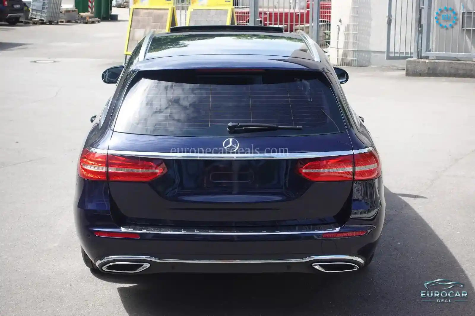 Mercedes-Benz E 220