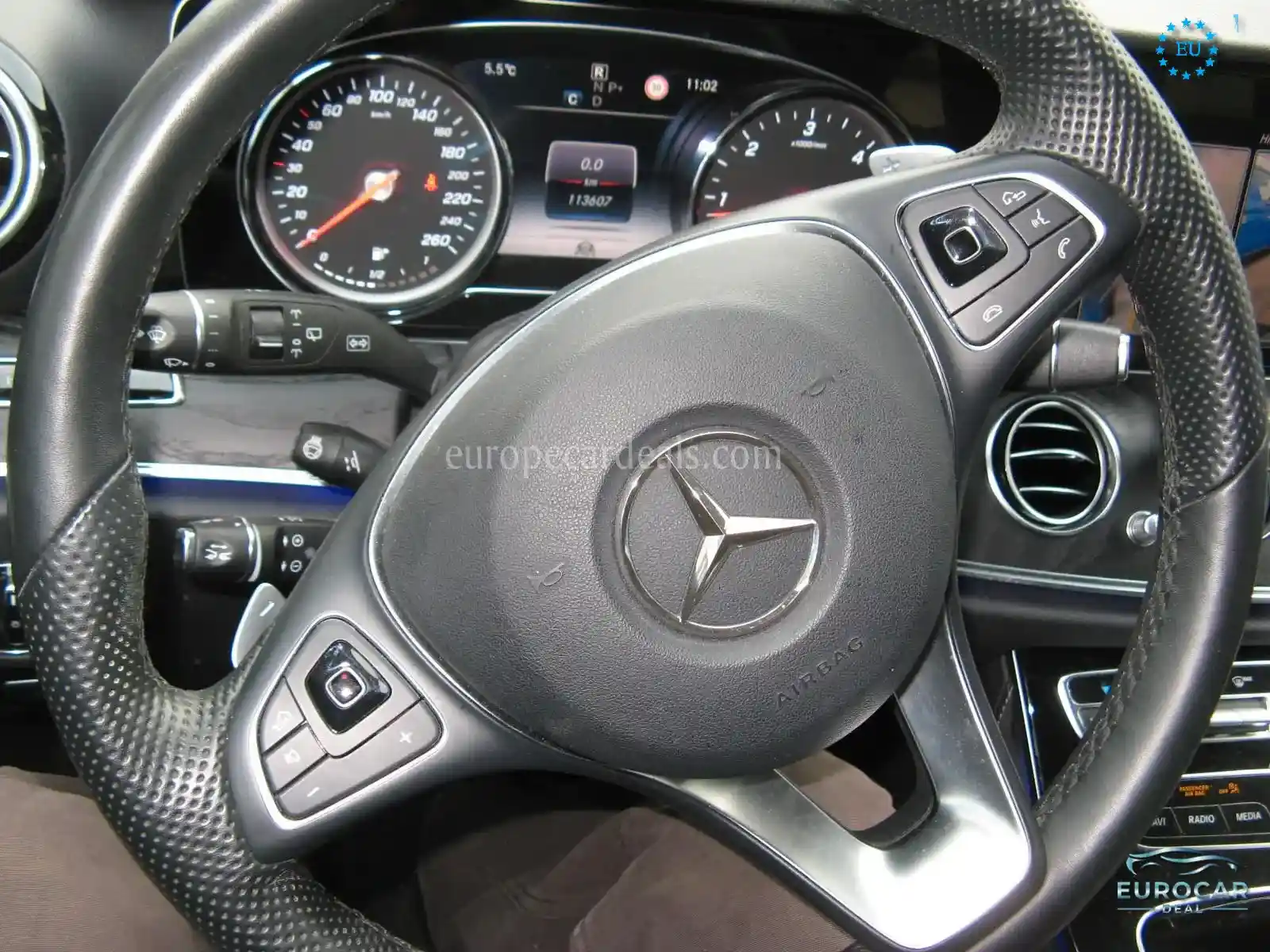 Mercedes-Benz E 220