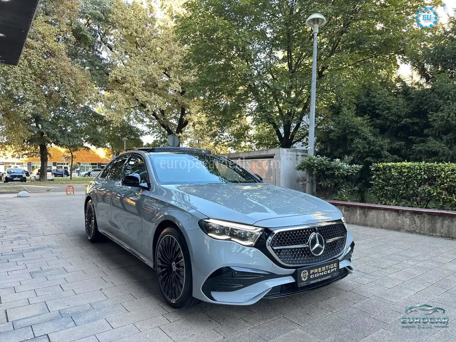 Mercedes-Benz E 300