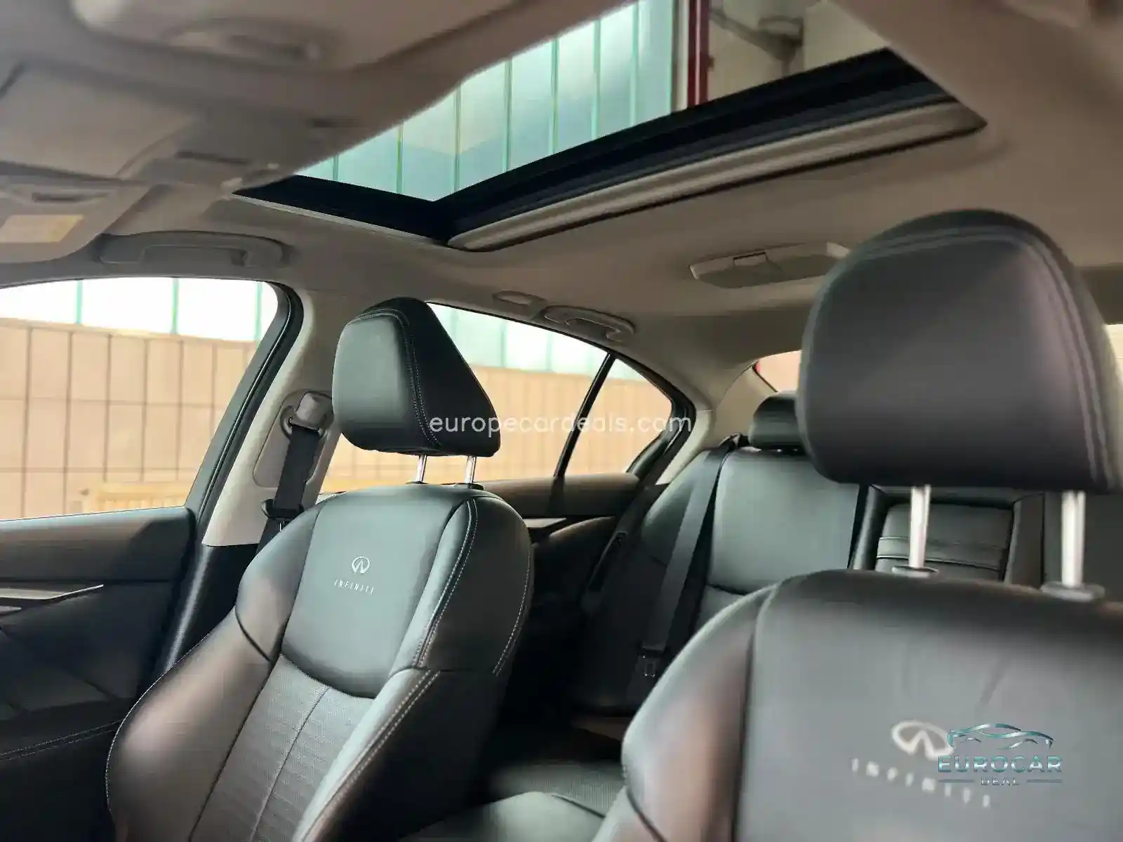 Infiniti Q50