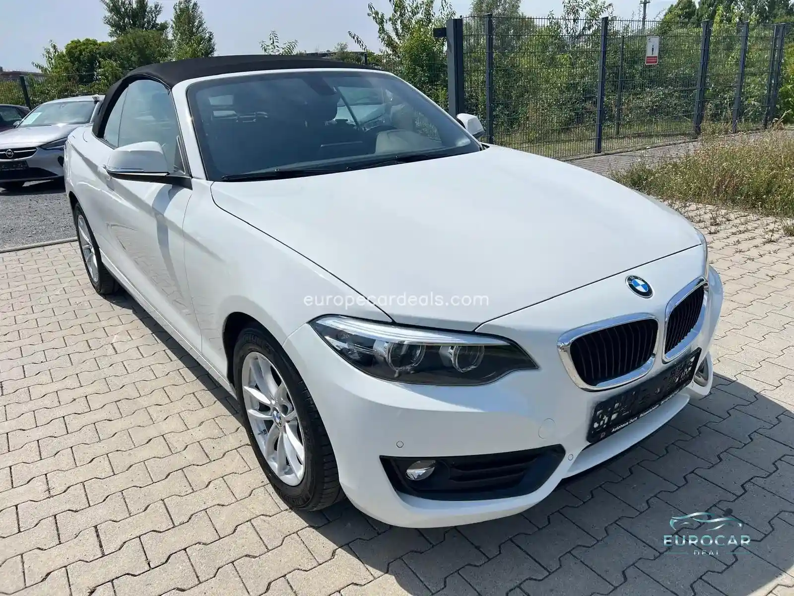BMW 218