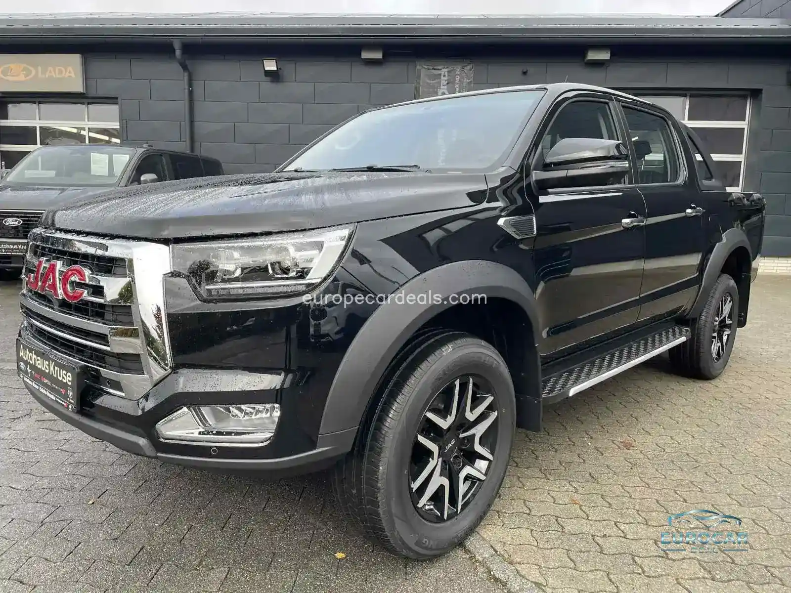 JAC 8 Pro