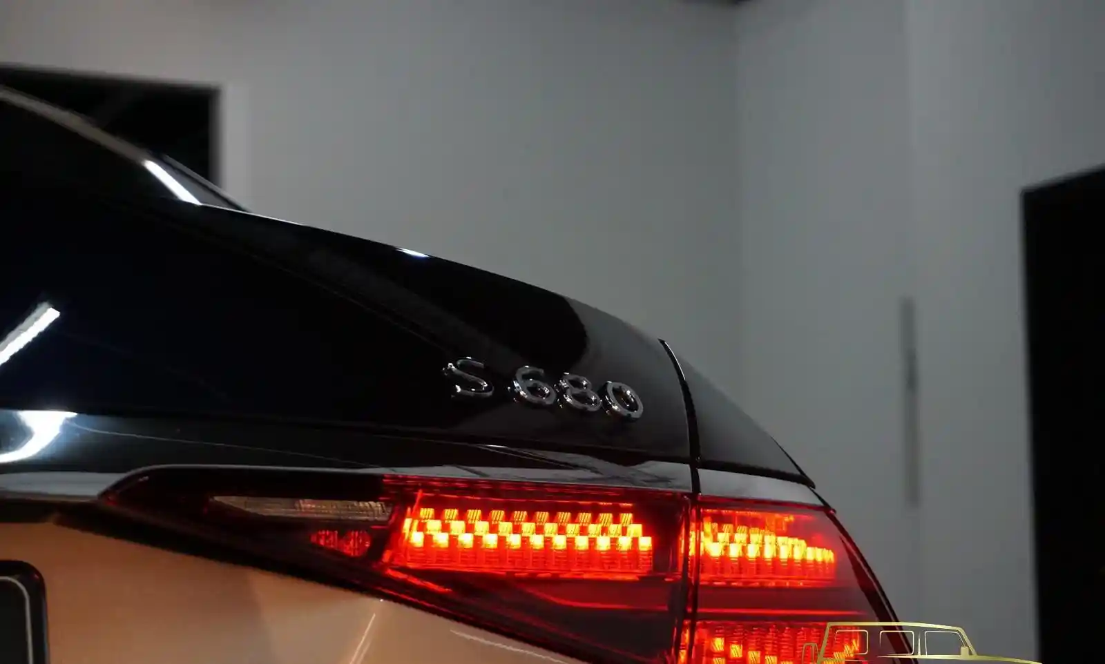 Mercedes-Benz S 680