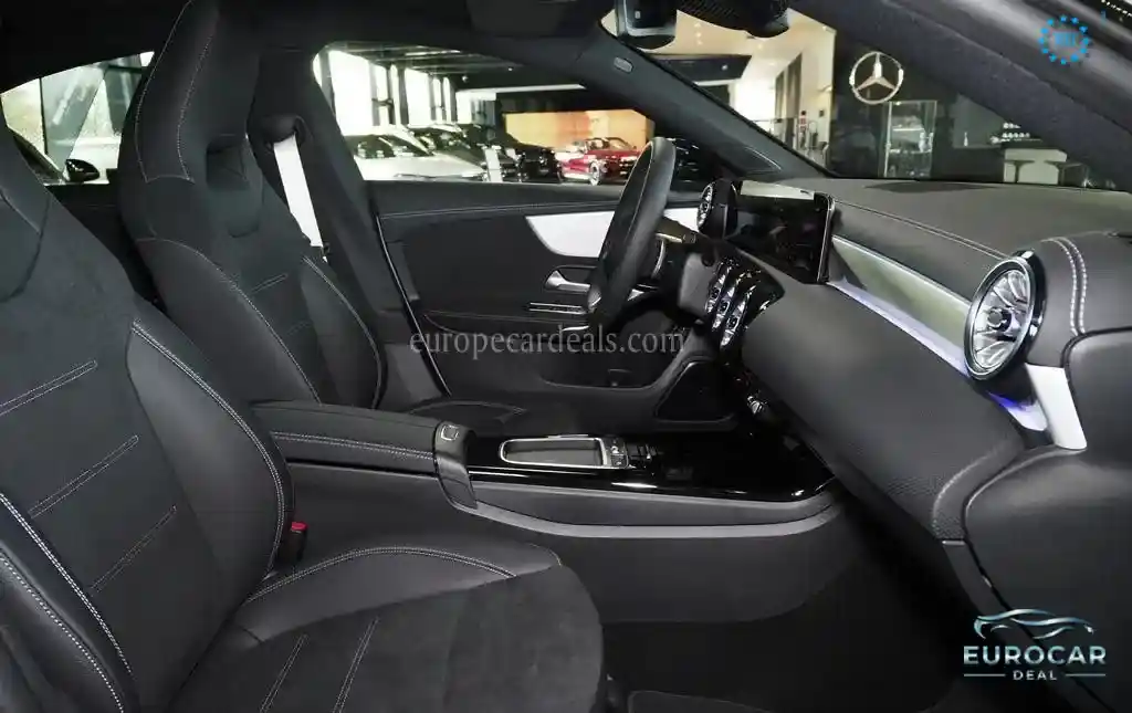 Mercedes-Benz CLA 220