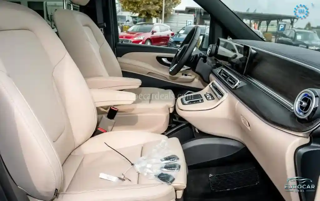 Mercedes-Benz V 250