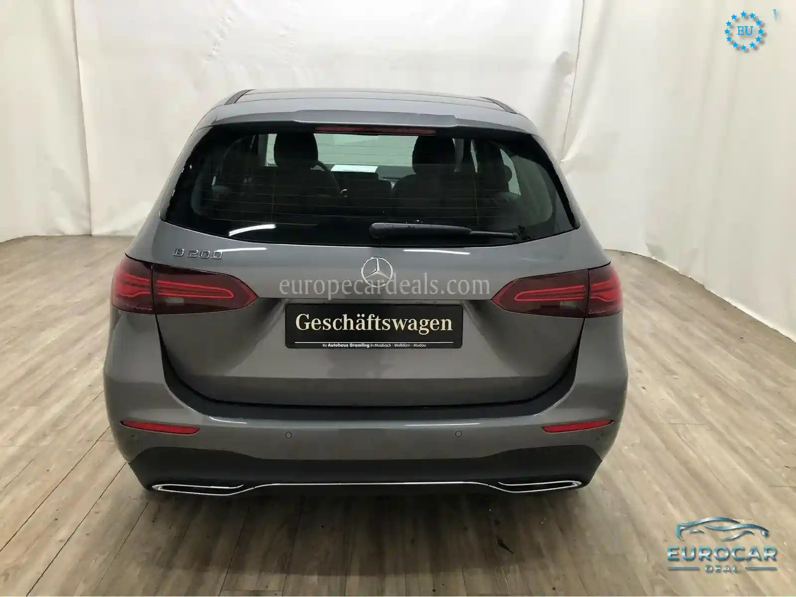 Mercedes-Benz B 200