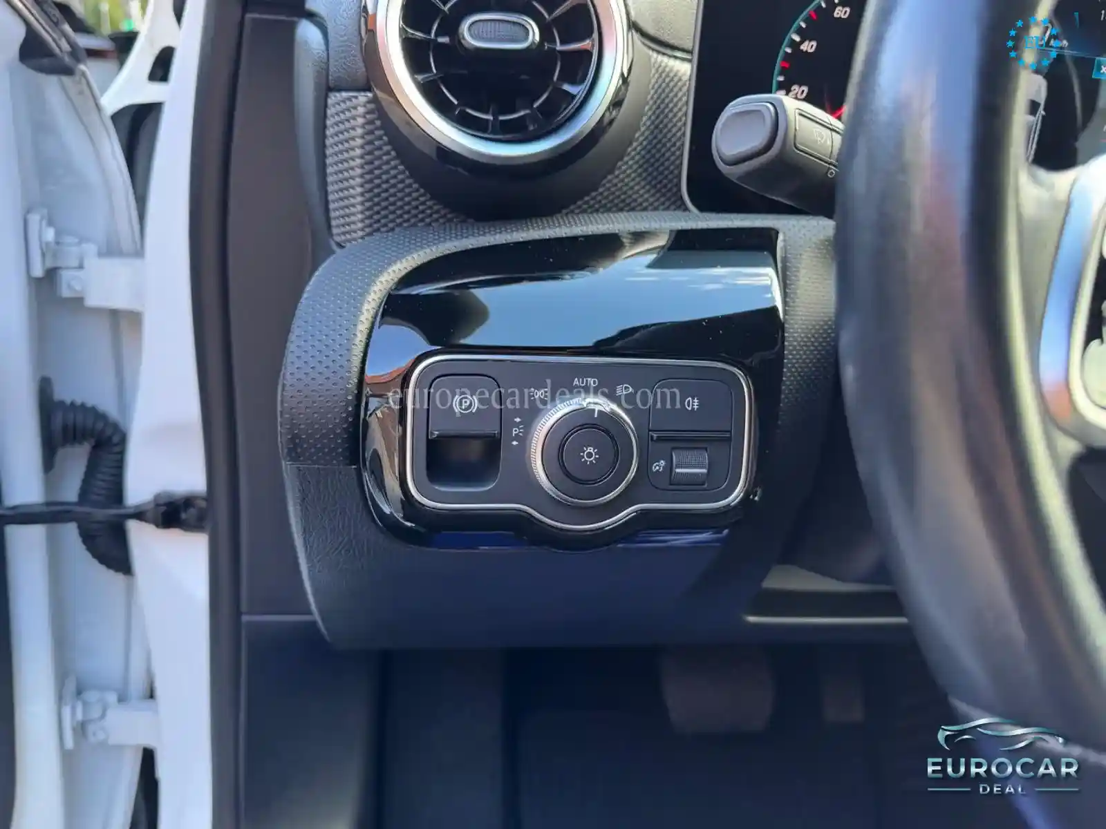 Mercedes-Benz A 220