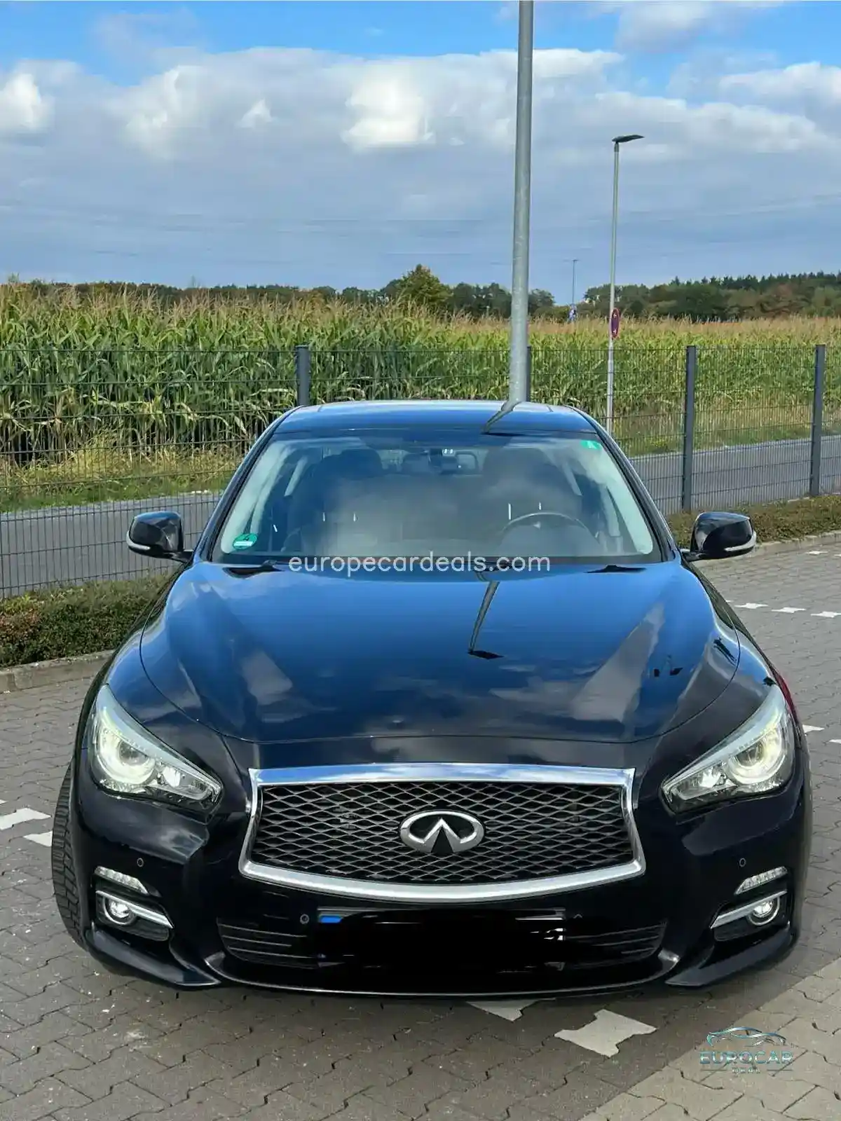 Infiniti Q50