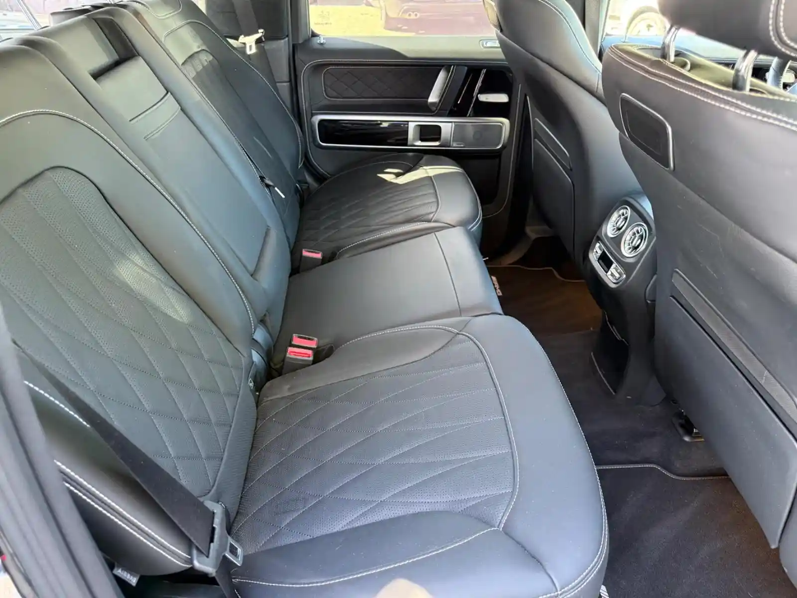 Mercedes-Benz G 500