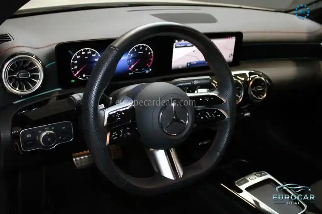 Mercedes-Benz CLA 180