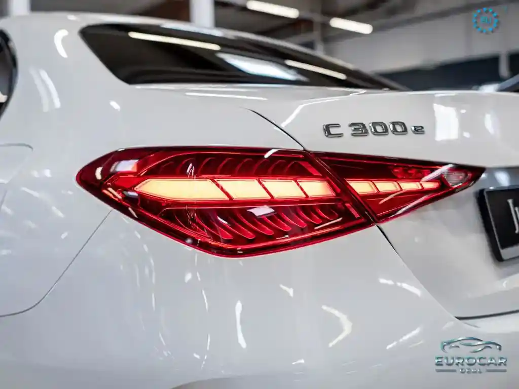 Mercedes-Benz C 300