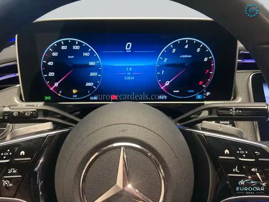 Mercedes-Benz E 200