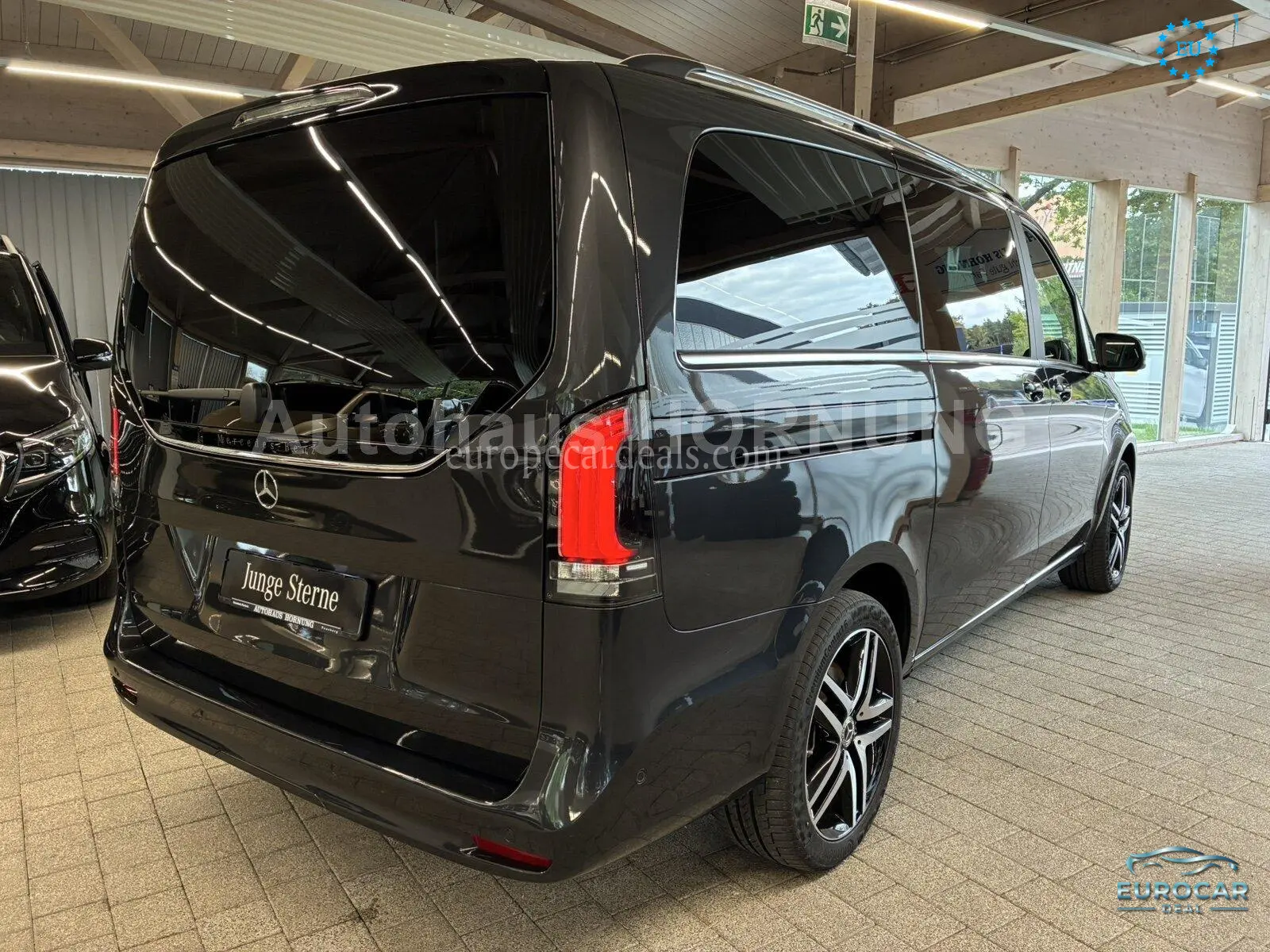 Mercedes-Benz V 220