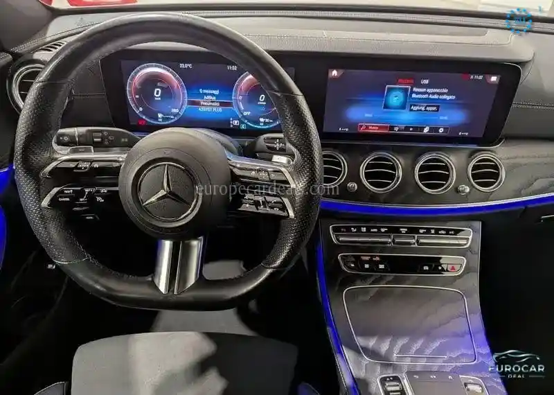 Mercedes-Benz E 300