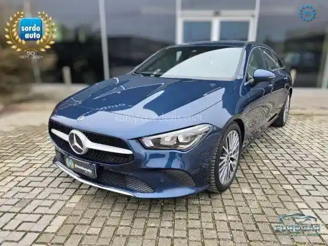 Mercedes-Benz CLA 200 Shooting Brake