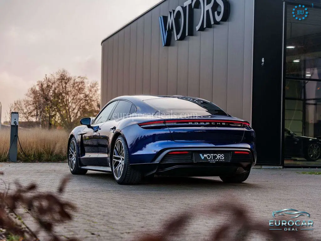 Porsche Taycan