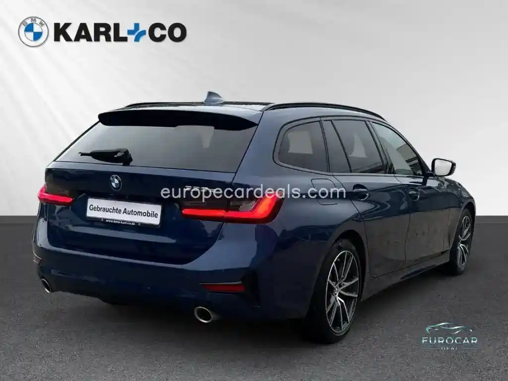 BMW 330