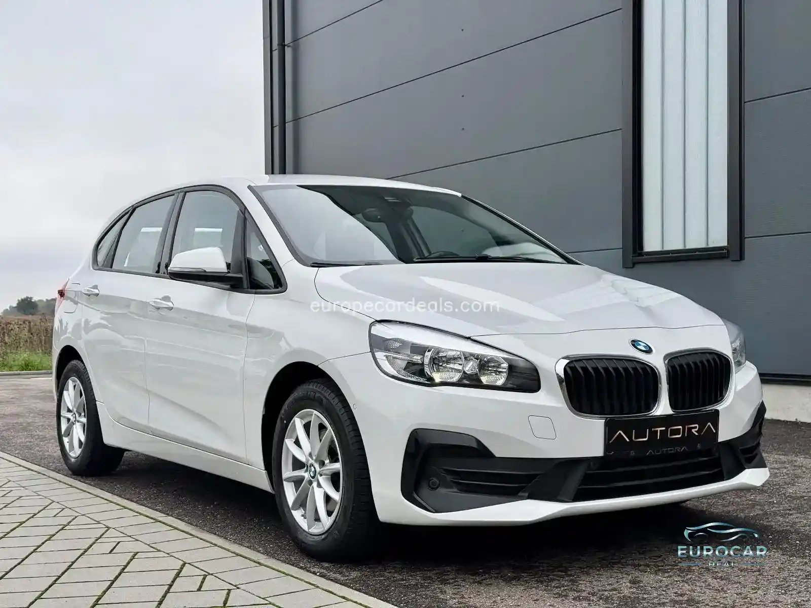 BMW 218