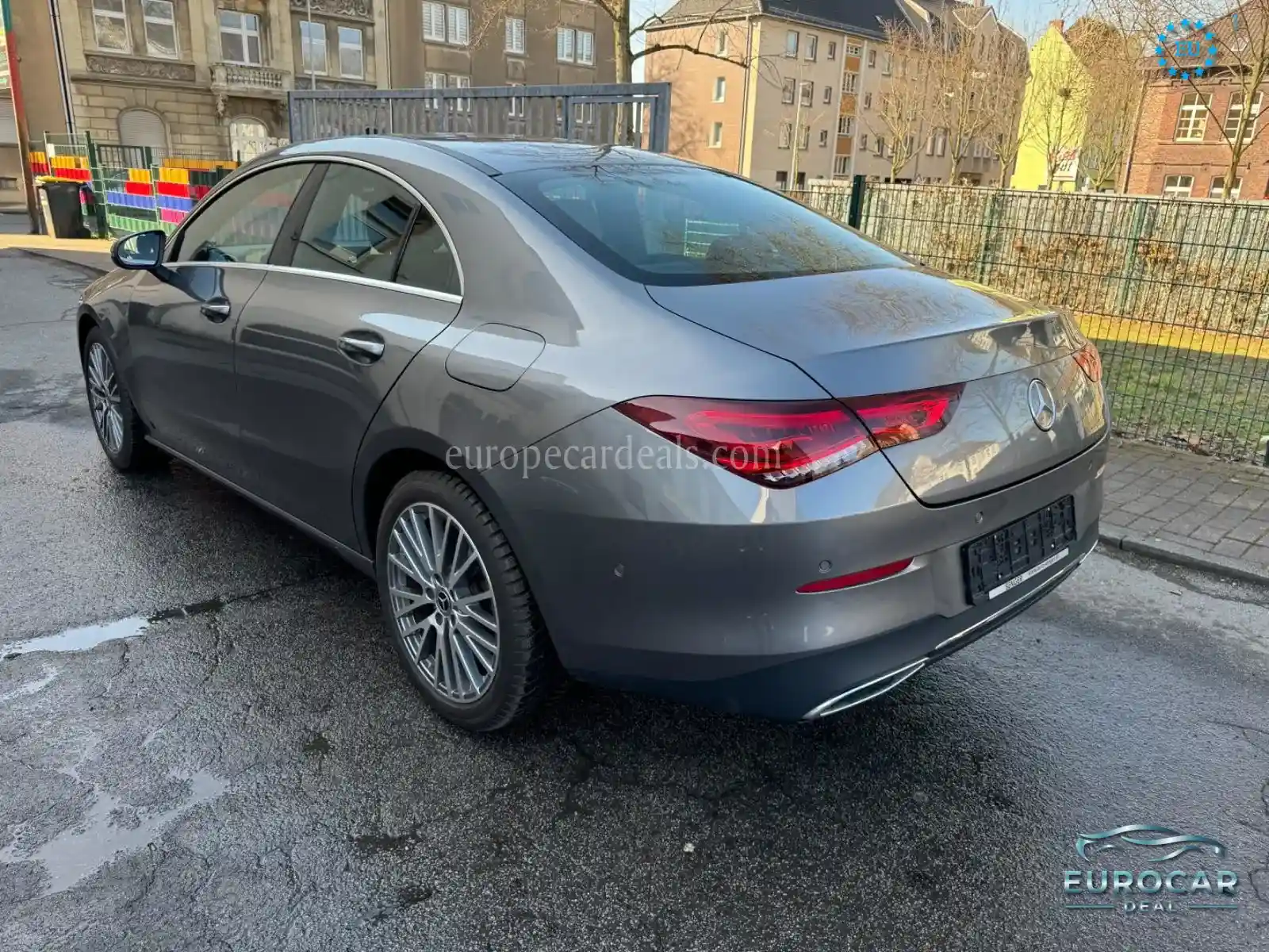 Mercedes-Benz CLA 180