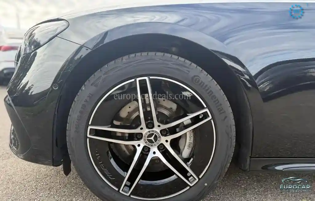 Mercedes-Benz E 300