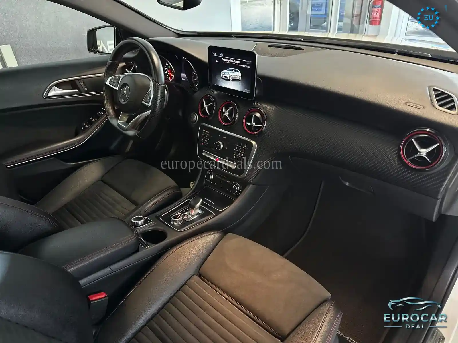 Mercedes-Benz A 45 AMG