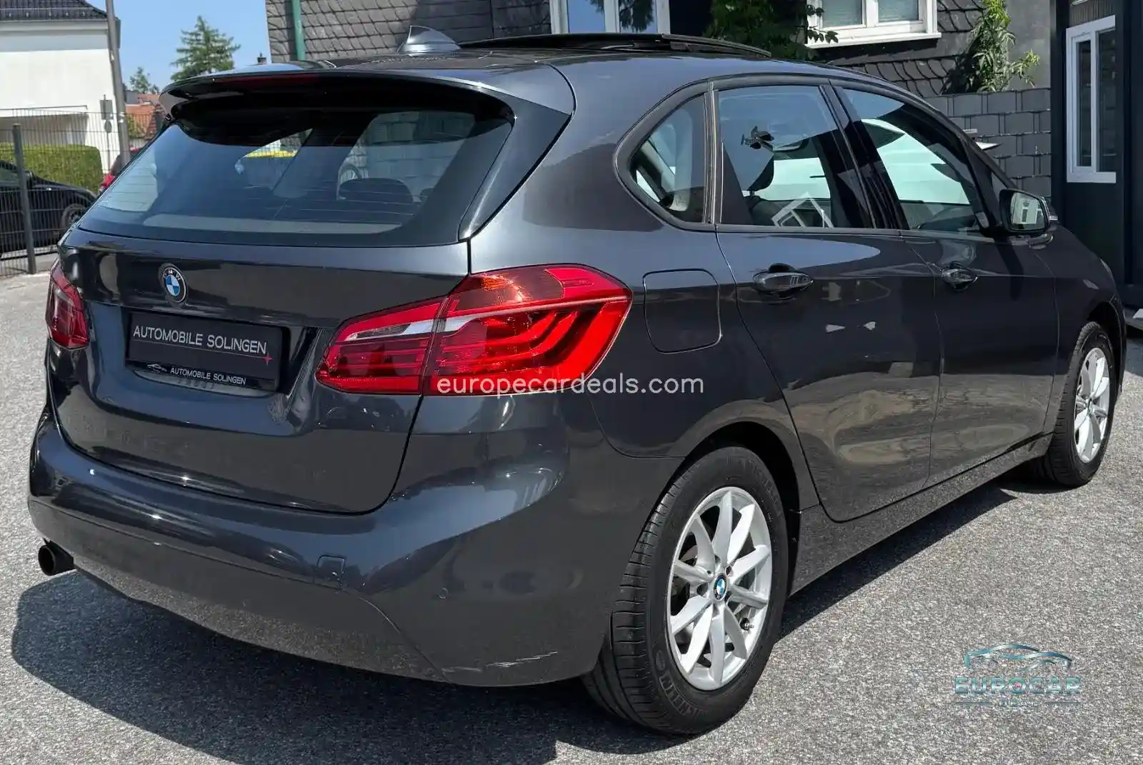 BMW 218