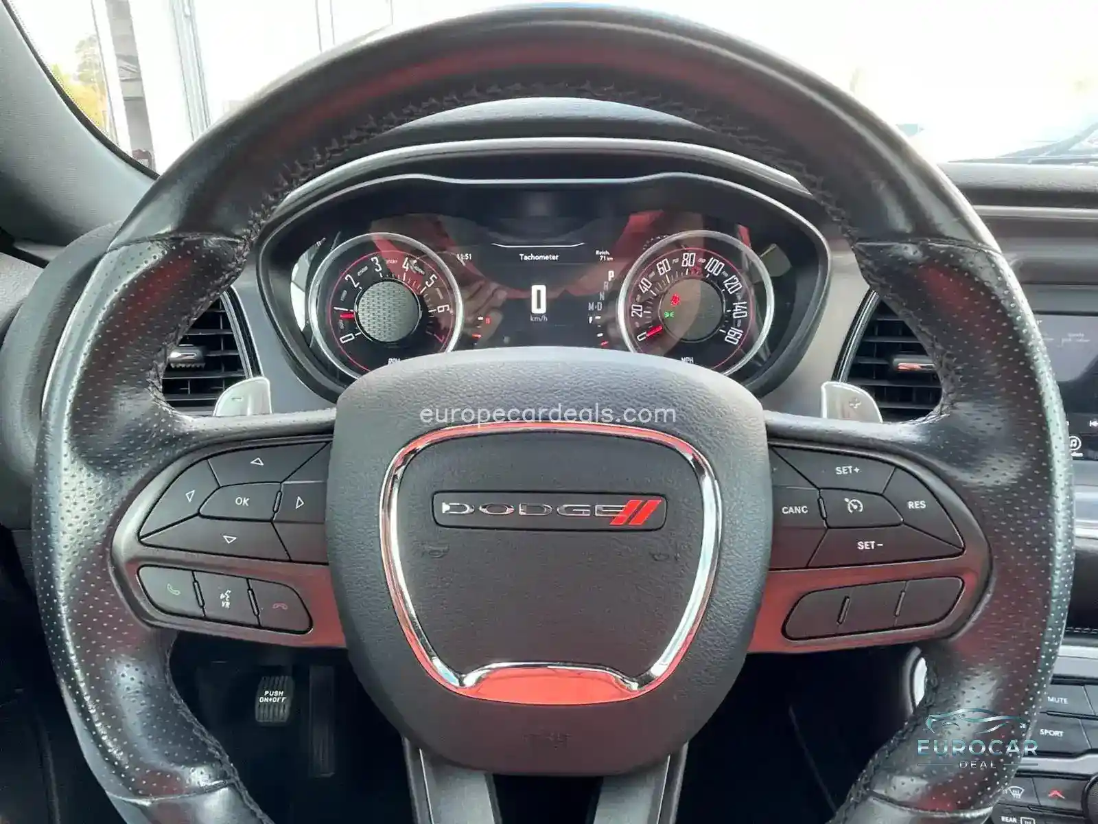 Dodge Challenger