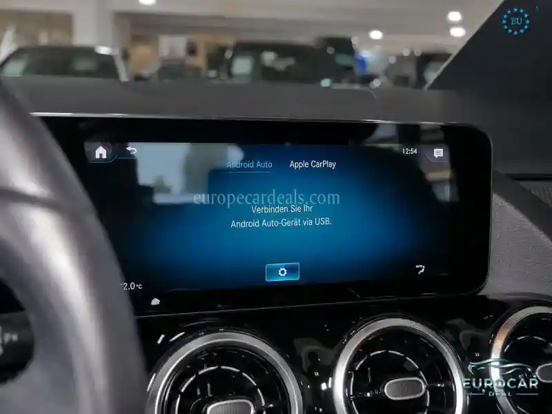 Mercedes-Benz B 220