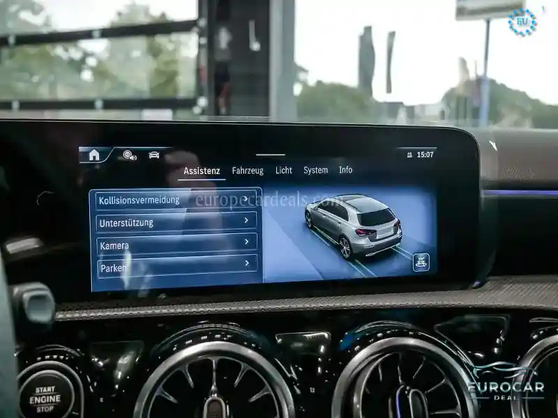 Mercedes-Benz A 200