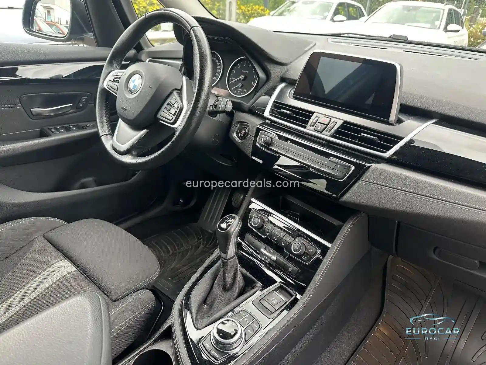 BMW 218