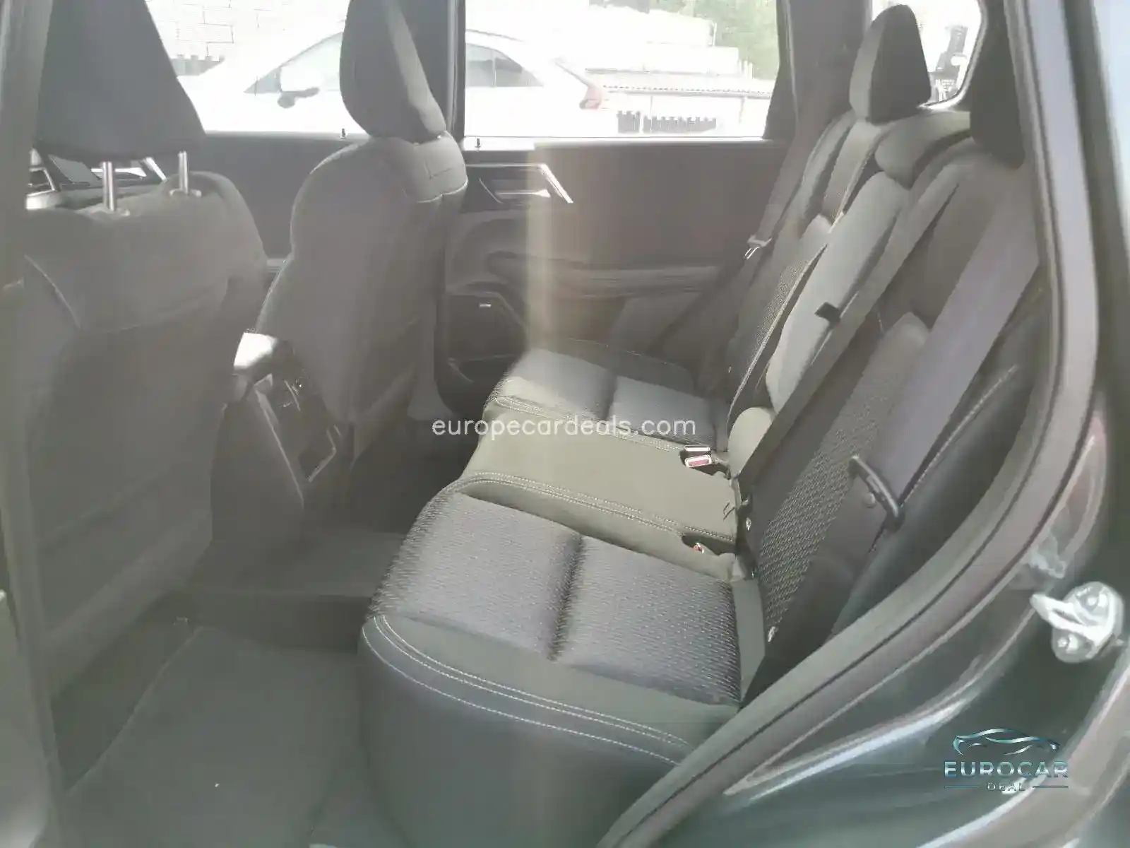 Mitsubishi Plug-in Hybrid Outlander