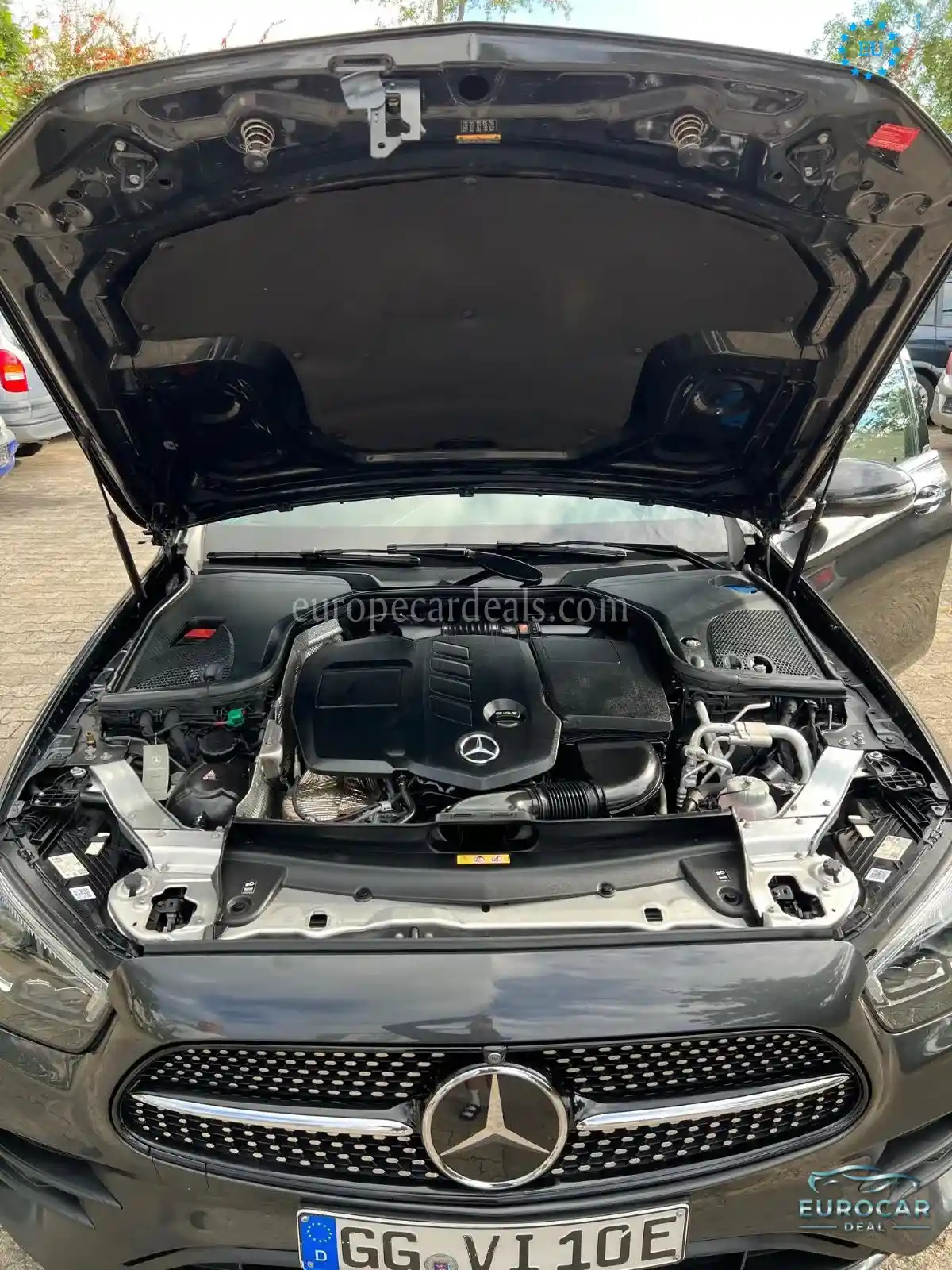 Mercedes-Benz E 300
