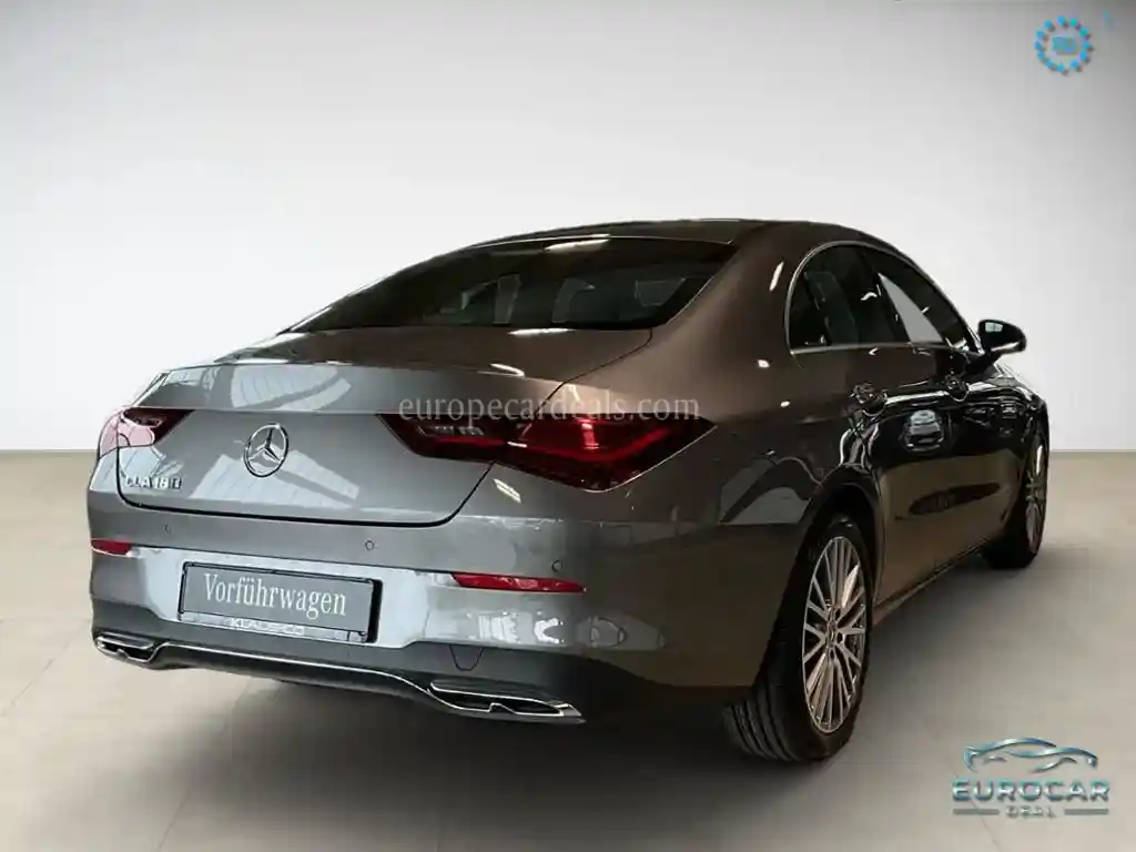 Mercedes-Benz CLA 180